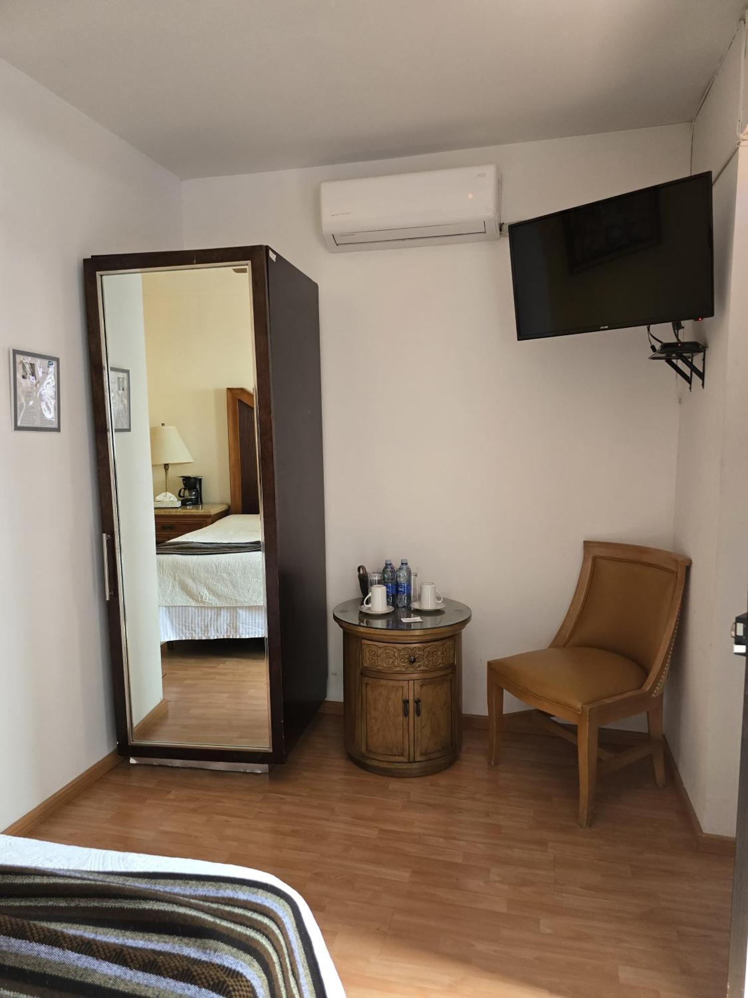 Hotel Boutique El Viejo Mundo Hidalgo del Parral Bagian luar foto